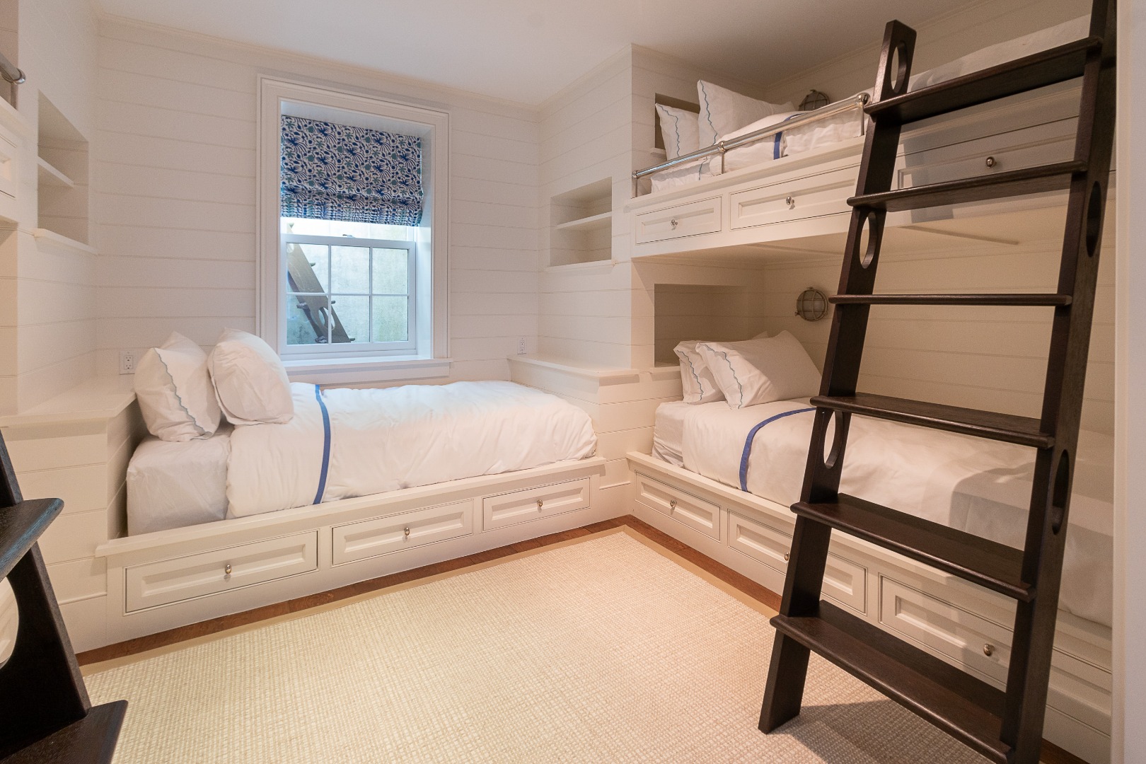 14 Gosnold Road Nantucket, MA 02554 - Photo 30 of 39 Gallery Image 30