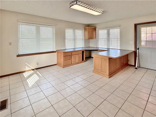 $345,000 | 5501 5200 Road, Cherryvale, KS 67335
