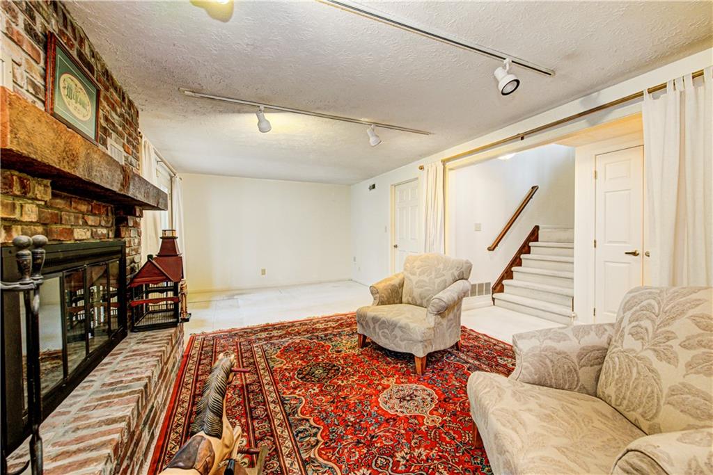 7337 Lafayette Road Indianapolis, IN 46278 - Photo 27 of 43 Gallery Image 27
