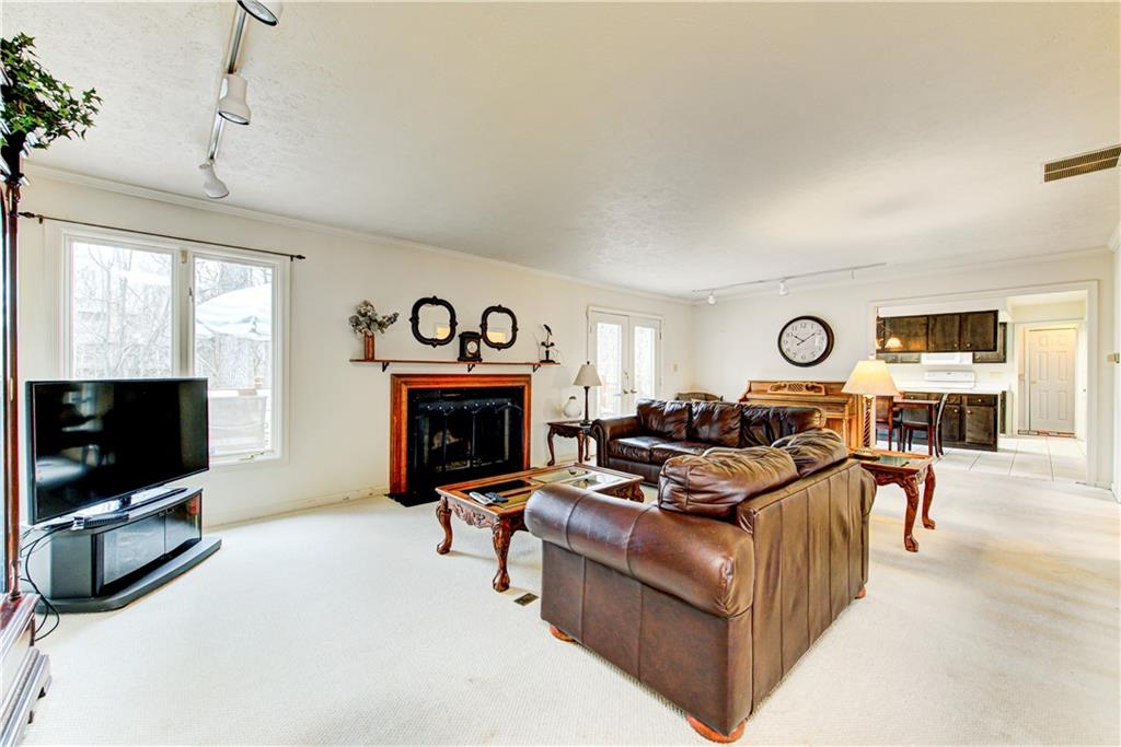 7337 Lafayette Road Indianapolis, IN 46278 - Photo 5 of 43 Gallery Image 5