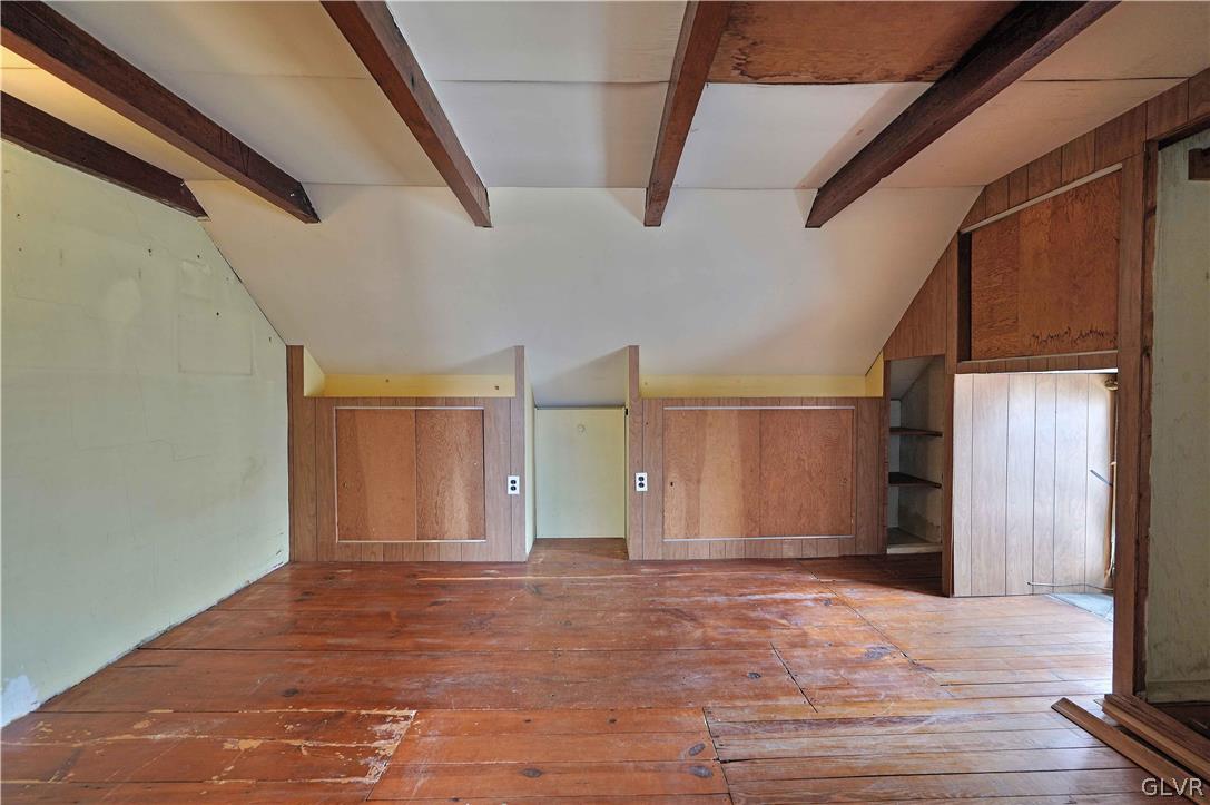 4283 Lanark Road Center Valley, PA 18034 - Photo 24 of 34 3rd flr BR