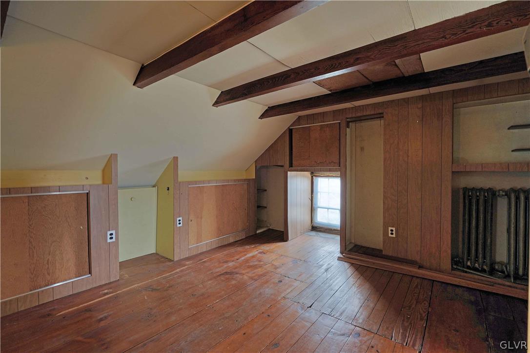 4283 Lanark Road Center Valley, PA 18034 - Photo 25 of 34 3rd flr BR