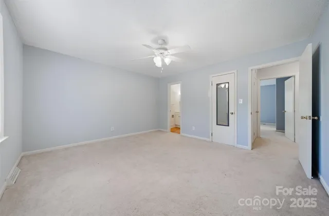 $224,000 | 824 6th Street Northwest, Unit 5, Hickory, NC 28601