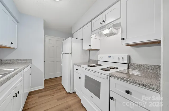 $224,000 | 824 6th Street Northwest, Unit 5, Hickory, NC 28601