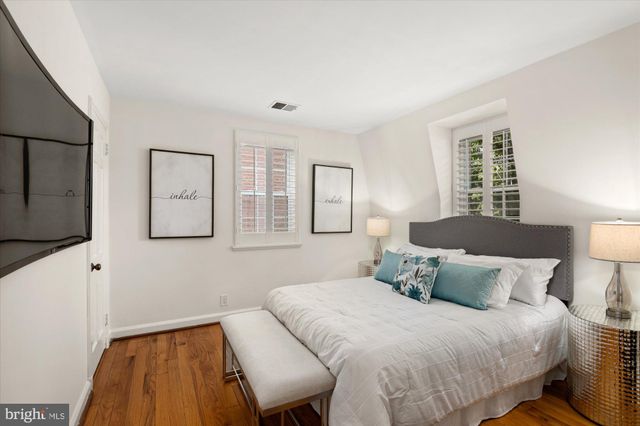 $720,000 | 3565 South Stafford Street, Unit A, Arlington, VA 22206