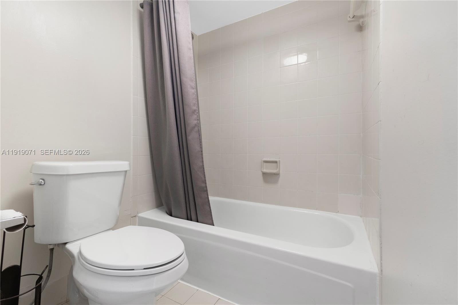 8560 Southwest 212th Street, Unit 308 Cutler Bay, FL 33189 - Photo 14 of 24