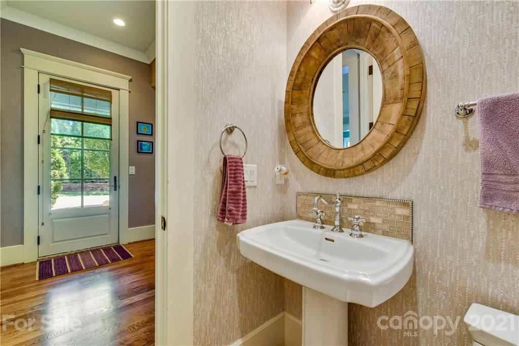 4532 Sharon View Road Charlotte, NC 28226 - Photo 15 of 44 Gallery Image 15