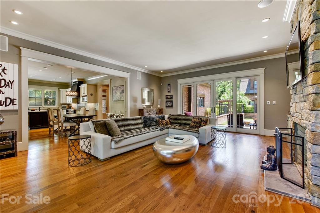 4532 Sharon View Road Charlotte, NC 28226 - Photo 18 of 44 Gallery Image 18