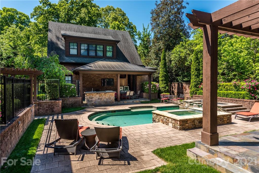 4532 Sharon View Road Charlotte, NC 28226 - Photo 39 of 44 Gallery Image 39