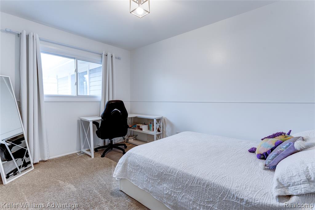 25738 Beck Road Novi, MI 48374 - Photo 25 of 35 Gallery Image 25