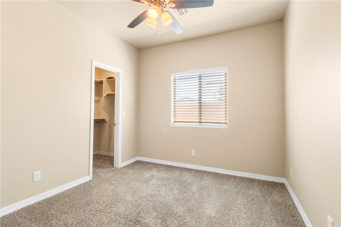 2644 Simms Avenue Kingman, AZ 86401 - Photo 13 of 40