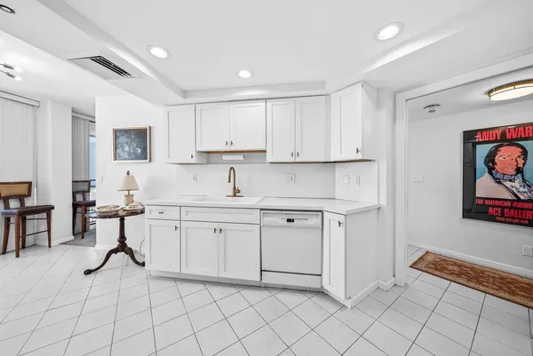 $3,495 | 3560 South Ocean Boulevard, Unit 809, South Palm Beach, FL 33480