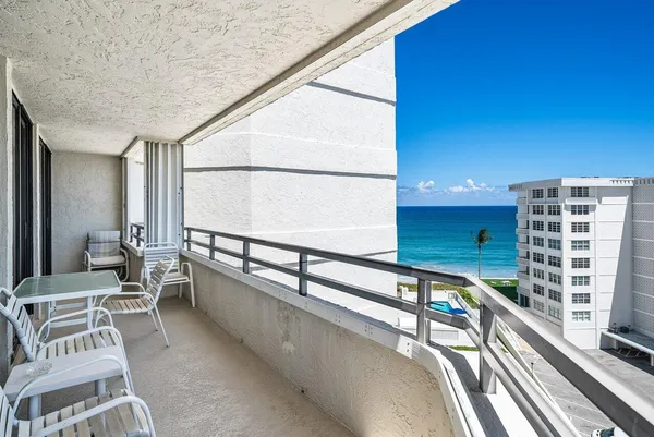 $3,495 | 3560 South Ocean Boulevard, Unit 809, South Palm Beach, FL 33480