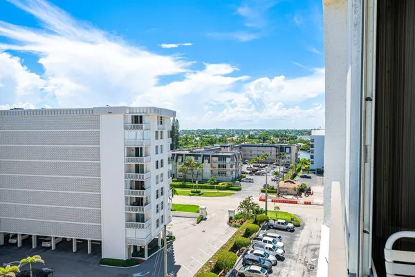 $3,495 | 3560 South Ocean Boulevard, Unit 809, South Palm Beach, FL 33480