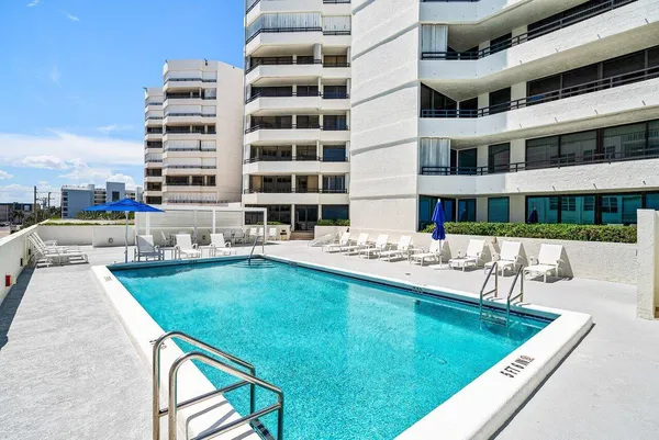 $3,495 | 3560 South Ocean Boulevard, Unit 809, South Palm Beach, FL 33480