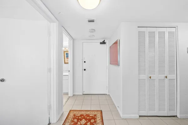 $3,495 | 3560 South Ocean Boulevard, Unit 809, South Palm Beach, FL 33480