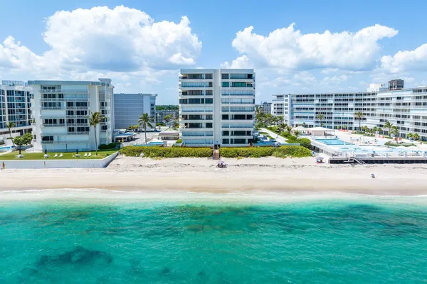 $3,495 | 3560 South Ocean Boulevard, Unit 809, South Palm Beach, FL 33480