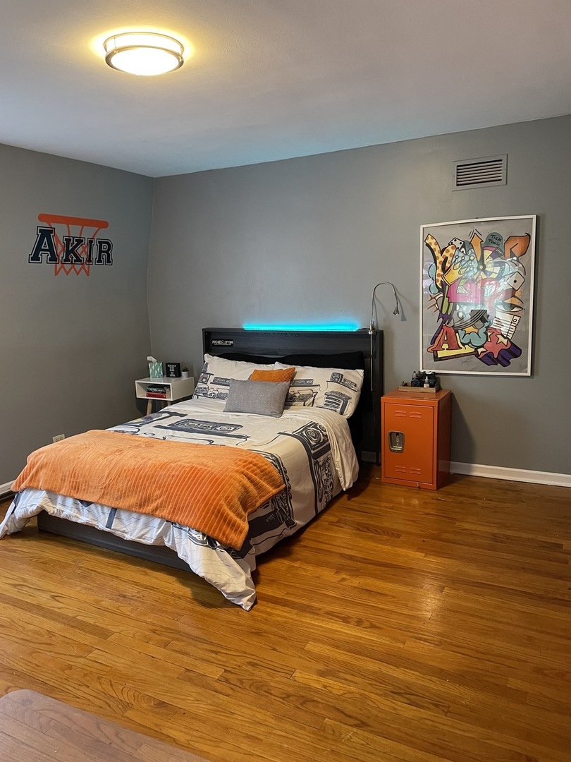 1336 Birch Road Homewood, IL 60430 - Photo 8 of 17