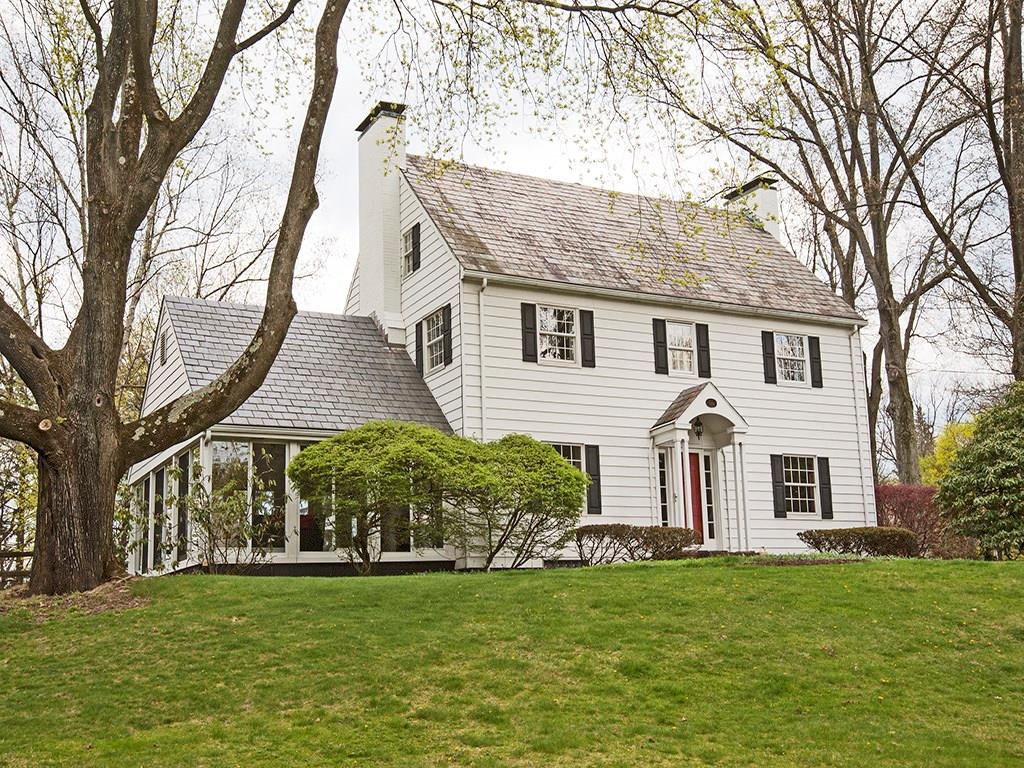 2309 Clearvue Road Franklin Park, PA 15237 - Photo 1 of 25 Gallery Image 1