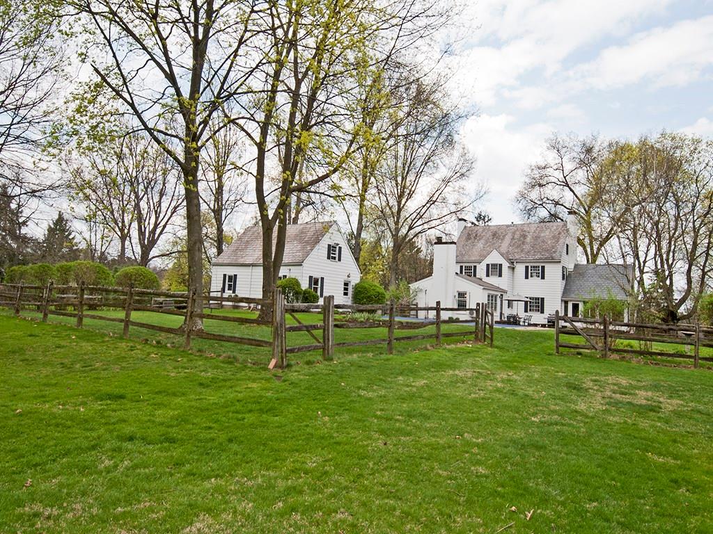 2309 Clearvue Road Franklin Park, PA 15237 - Photo 21 of 25 Gallery Image 21