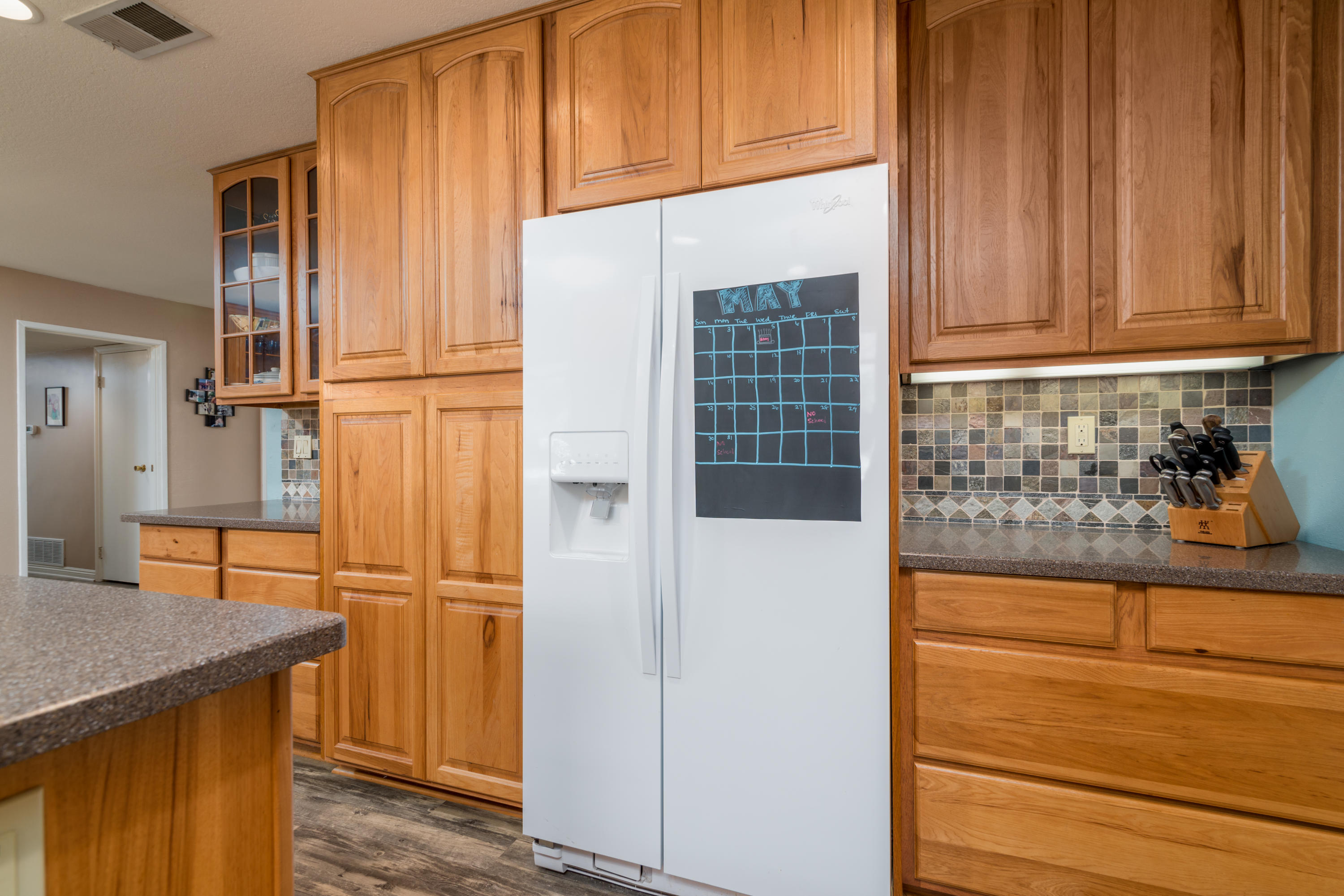 53 West Avenida De Las Flores Thousand Oaks, CA 91360 - Photo 14 of 36 KITCHEN