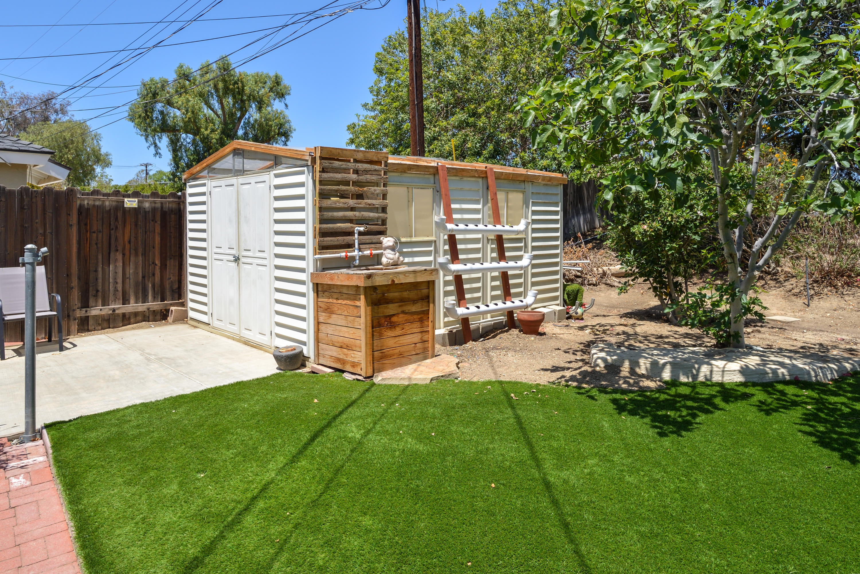 53 West Avenida De Las Flores Thousand Oaks, CA 91360 - Photo 32 of 36 BACKYARD