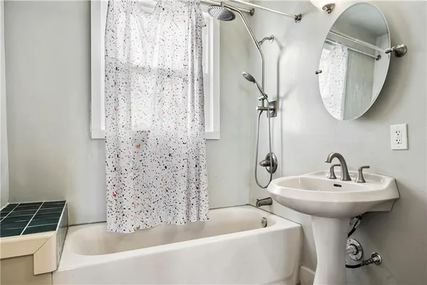$315,000 | 347 Lawn Avenue, Kansas City, MO 64124