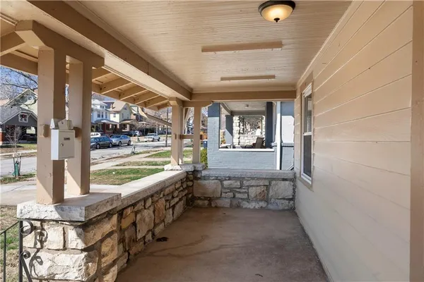 $315,000 | 347 Lawn Avenue, Kansas City, MO 64124