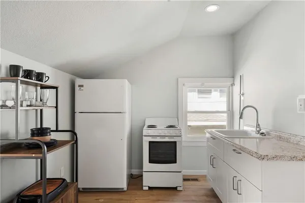 $315,000 | 347 Lawn Avenue, Kansas City, MO 64124