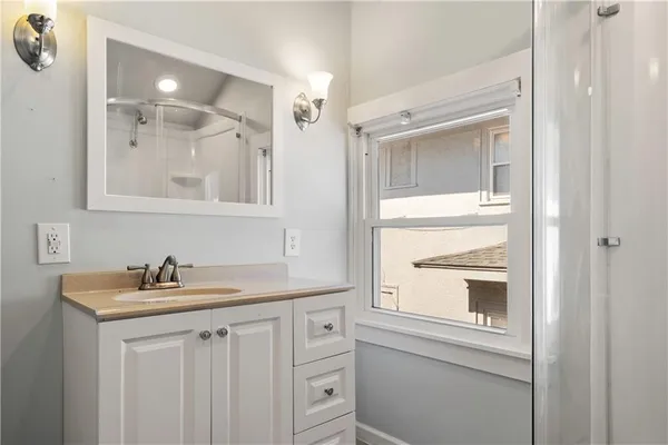$315,000 | 347 Lawn Avenue, Kansas City, MO 64124