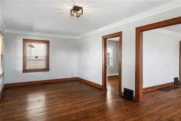 $315,000 | 347 Lawn Avenue, Kansas City, MO 64124