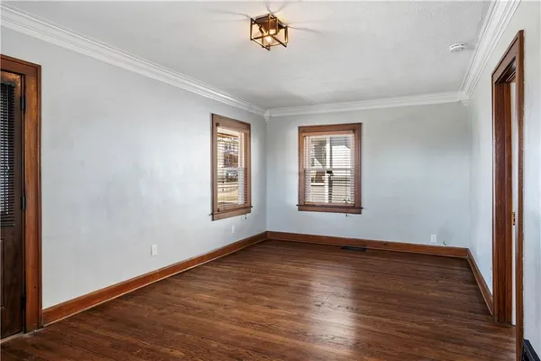 $315,000 | 347 Lawn Avenue, Kansas City, MO 64124