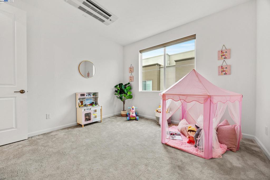 5422-5422 Arnold Road Dublin, CA 94568 - Photo 14 of 35