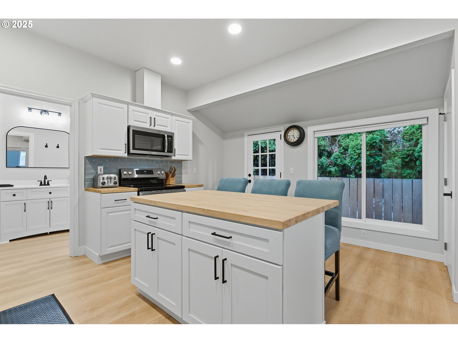 1116 Southeast Stephens Street Portland, OR 97214 - Photo 16 of 40