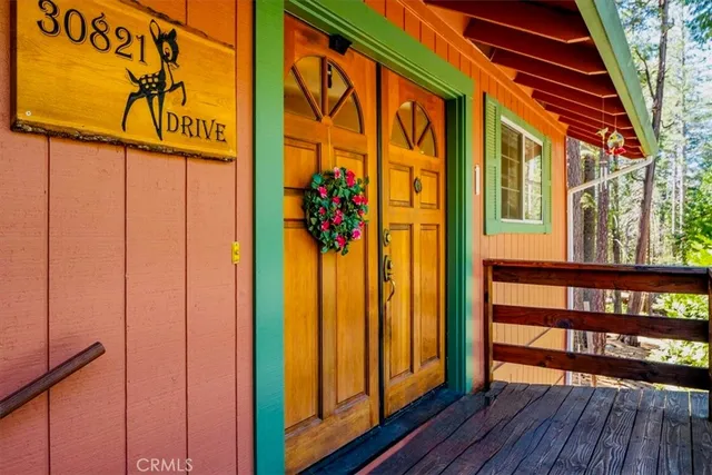 a view of an entryway