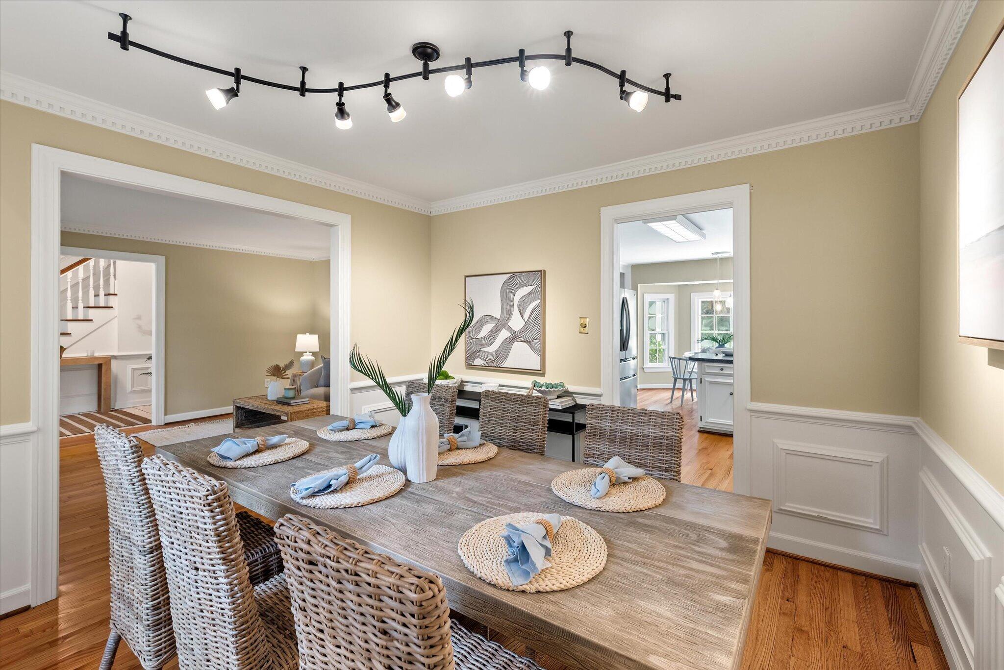 975 Harbortowne Road Charleston, SC 29412 - Photo 13 of 63 17-975 Harbortowne_i_Lowcountry_Exposure