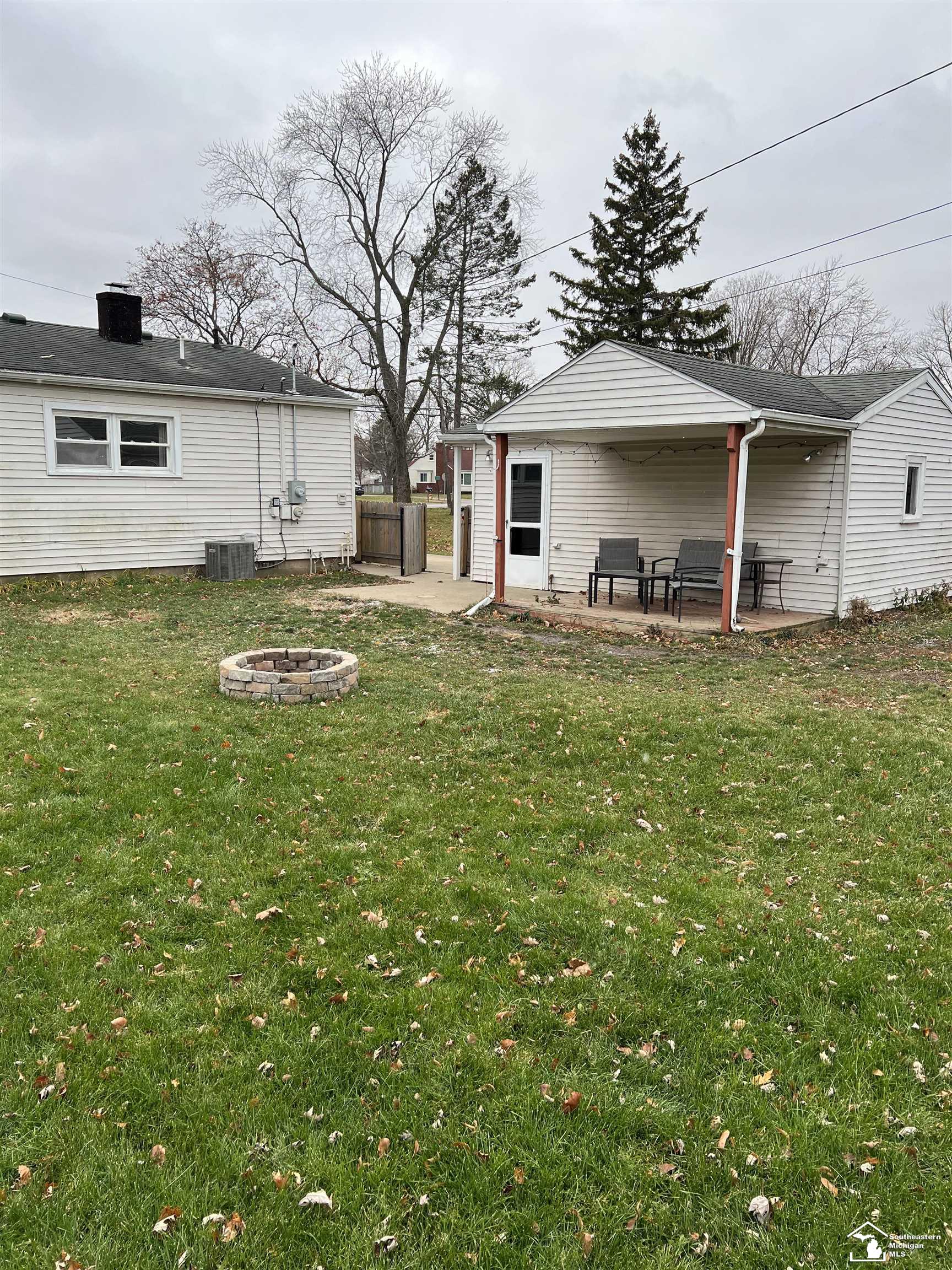 1934 South Custer Road Monroe, MI 48161 - Photo 31 of 31