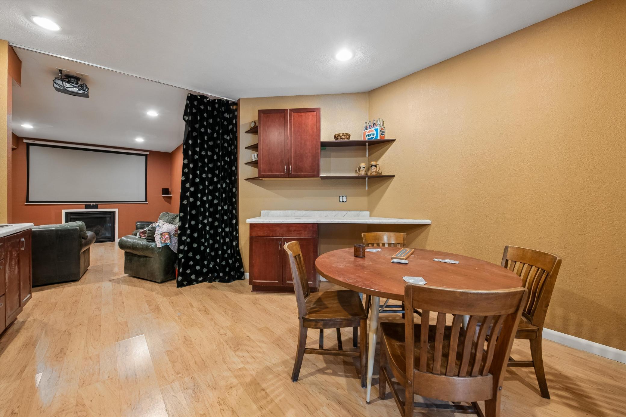 740 Mendota Heights Road Mendota Heights, MN 55120 - Photo 33 of 40