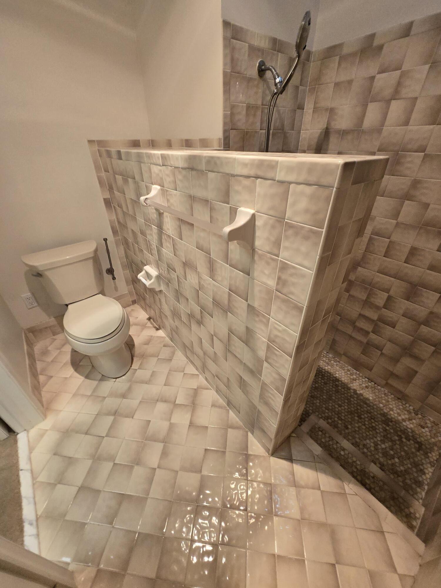 7600 West Country Club Boulevard Boca Raton, FL 33487 - Photo 14 of 26 20241214_151817