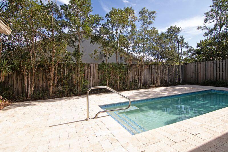 7600 West Country Club Boulevard Boca Raton, FL 33487 - Photo 22 of 26 aOgbEa78