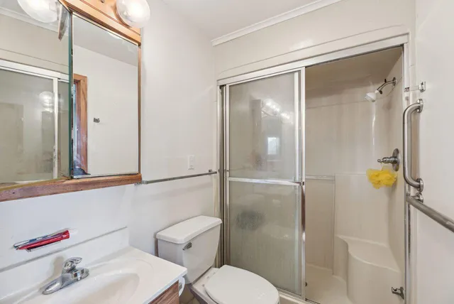 $939,900 | 5563 West Spring Creek Road, Three Oaks, MI 49128