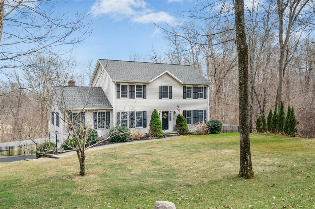 59 Snow Road West Brookfield, MA 01585 - Photo 2 of 42 Gallery Image 2