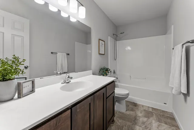 $345,000 | 770 South Rush Creek Lane, Rush City, MN 55069