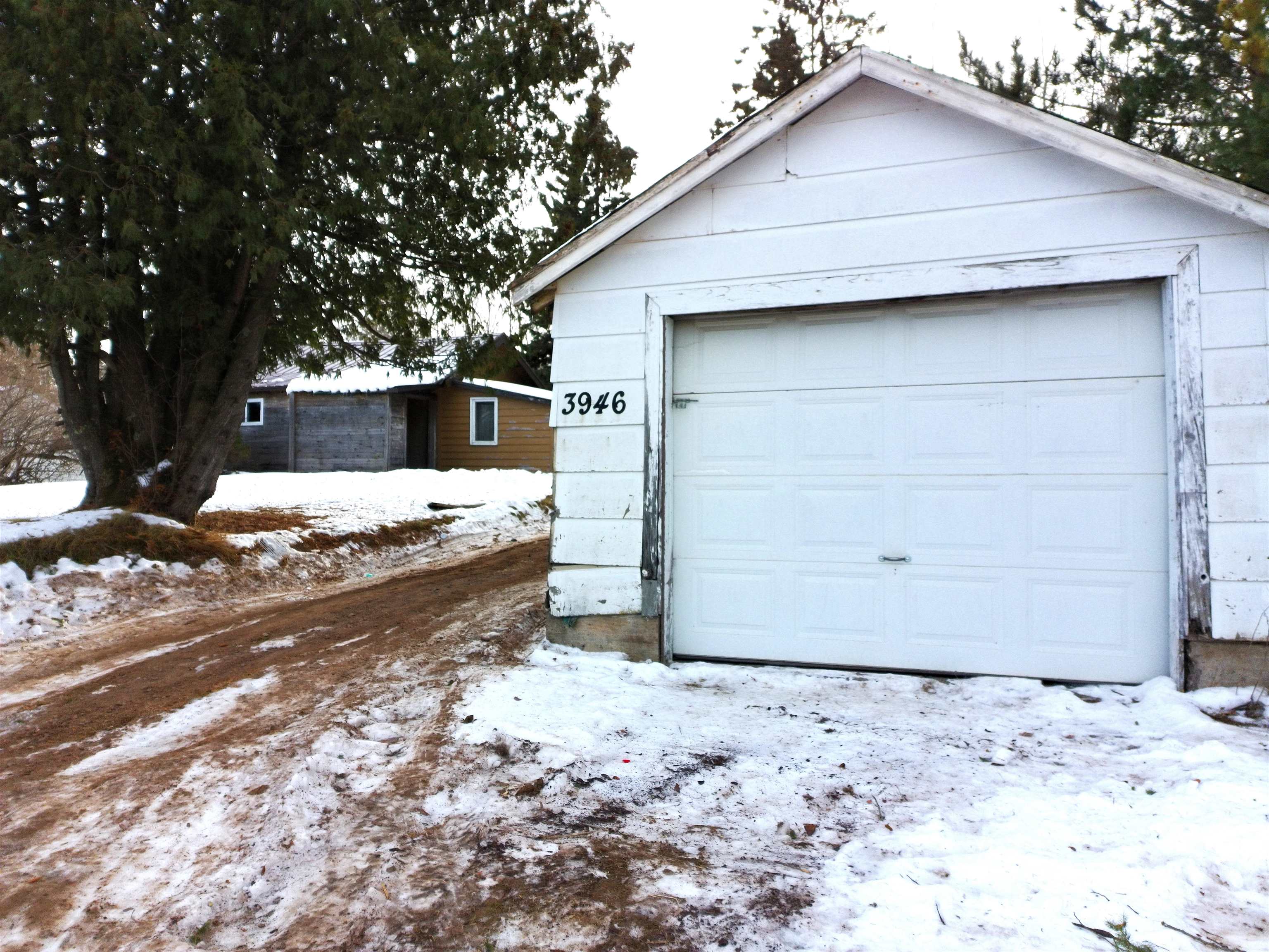 3946 East Calvary Road Duluth, MN 55803 - Photo 11 of 12 View of snow covered garage
