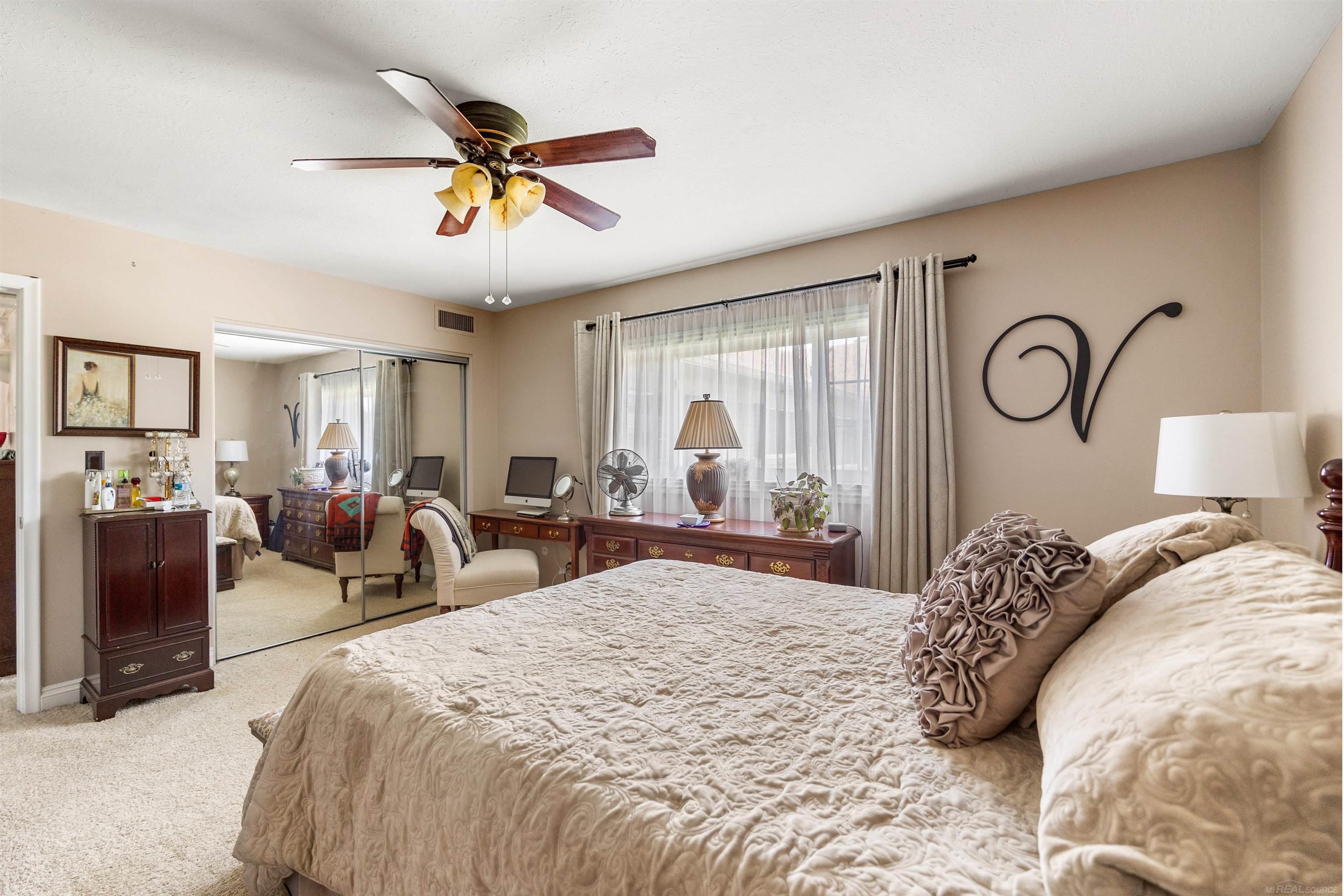 2375 Walton Boulevard, Unit 22 Rochester, MI 48309 - Photo 16 of 20