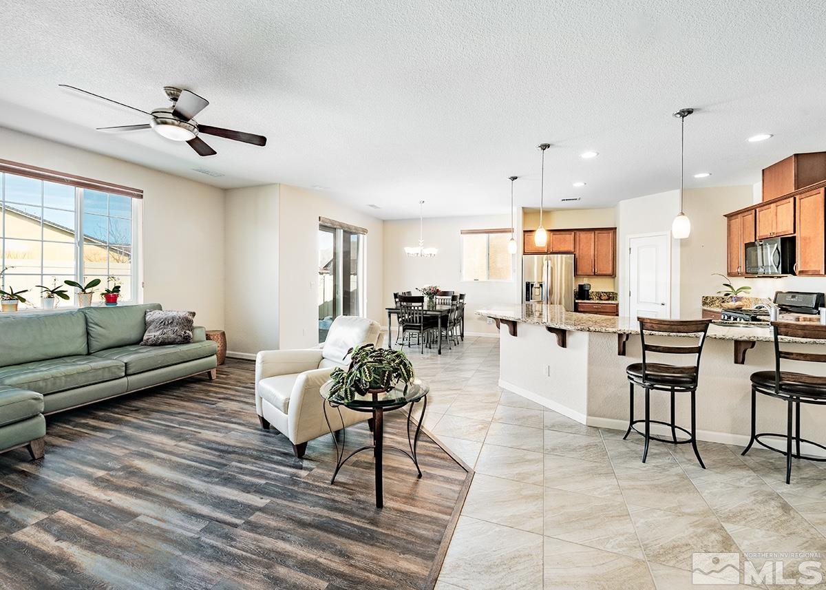 2245 Renzo Way Reno, NV 89521 - Photo 5 of 24 Photo 5