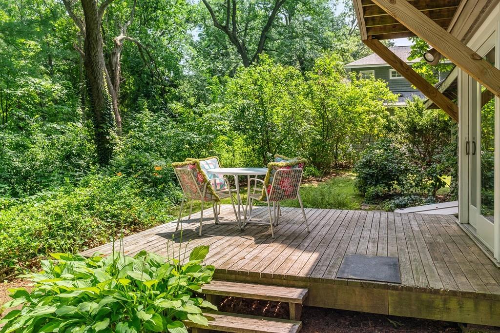 25 Duffield Road Newton, MA 02466 - Photo 19 of 23