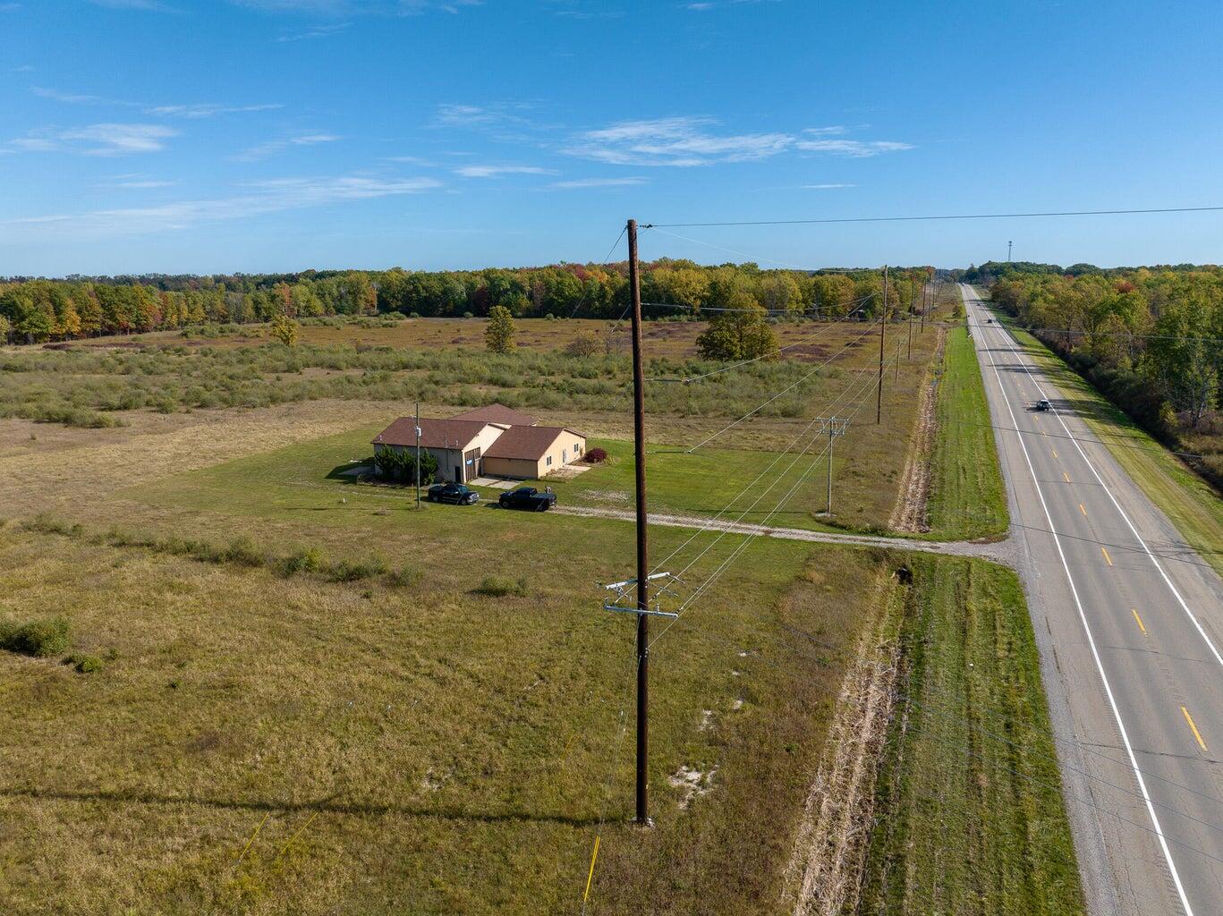 639 East Huron Road Omer, MI 48749 - Photo 11 of 14 20251015192340697480000000-o