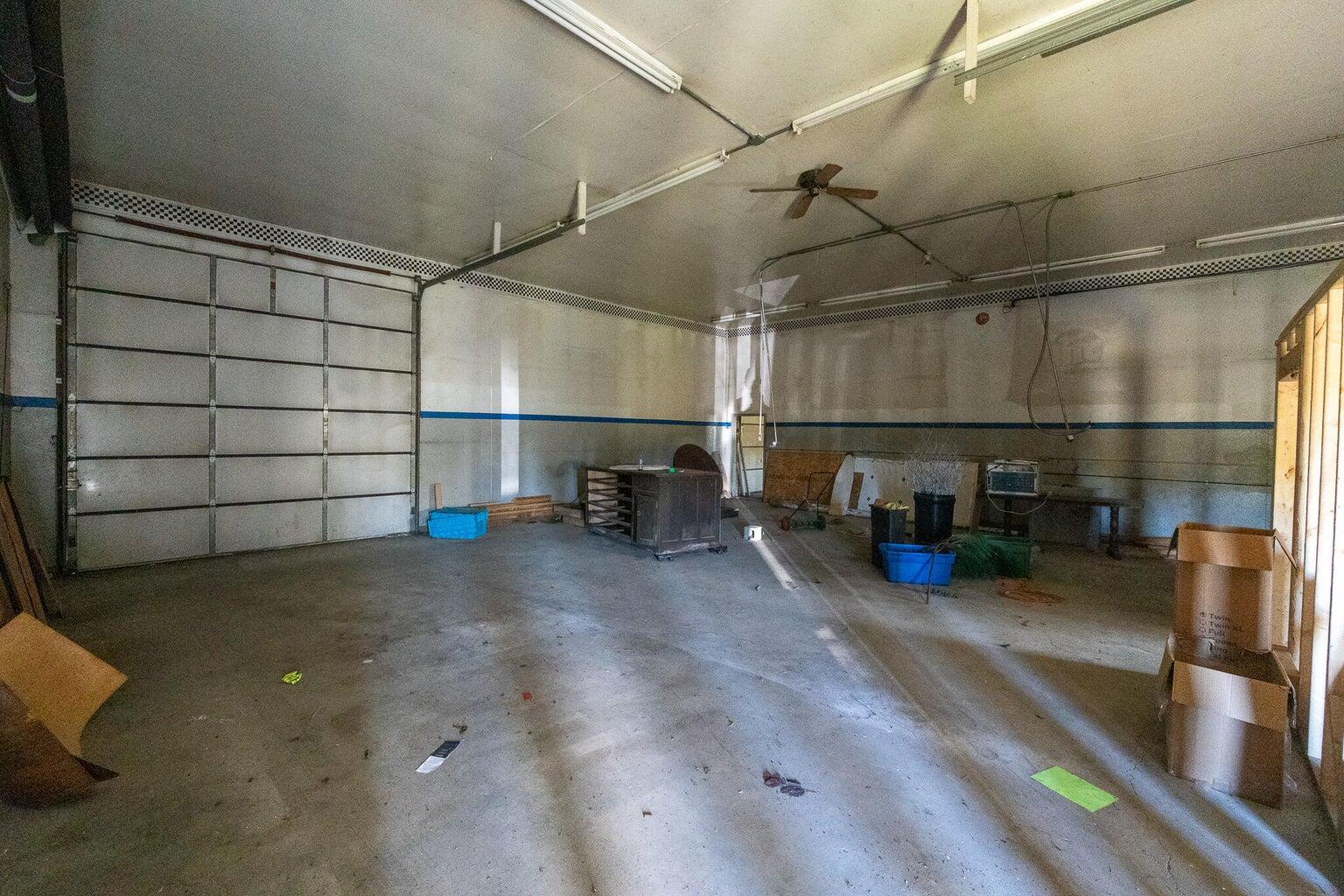 639 East Huron Road Omer, MI 48749 - Photo 8 of 14 20251015192334419243000000-o