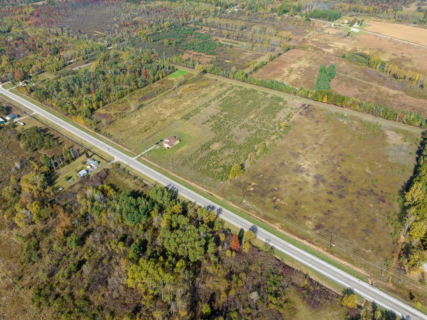 639 East Huron Road Omer, MI 48749 - Photo 9 of 14 20251015192336323202000000-o